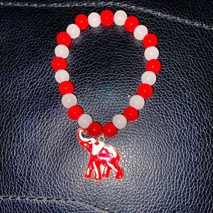 CUSTOM DELTA BEADED BRACELET